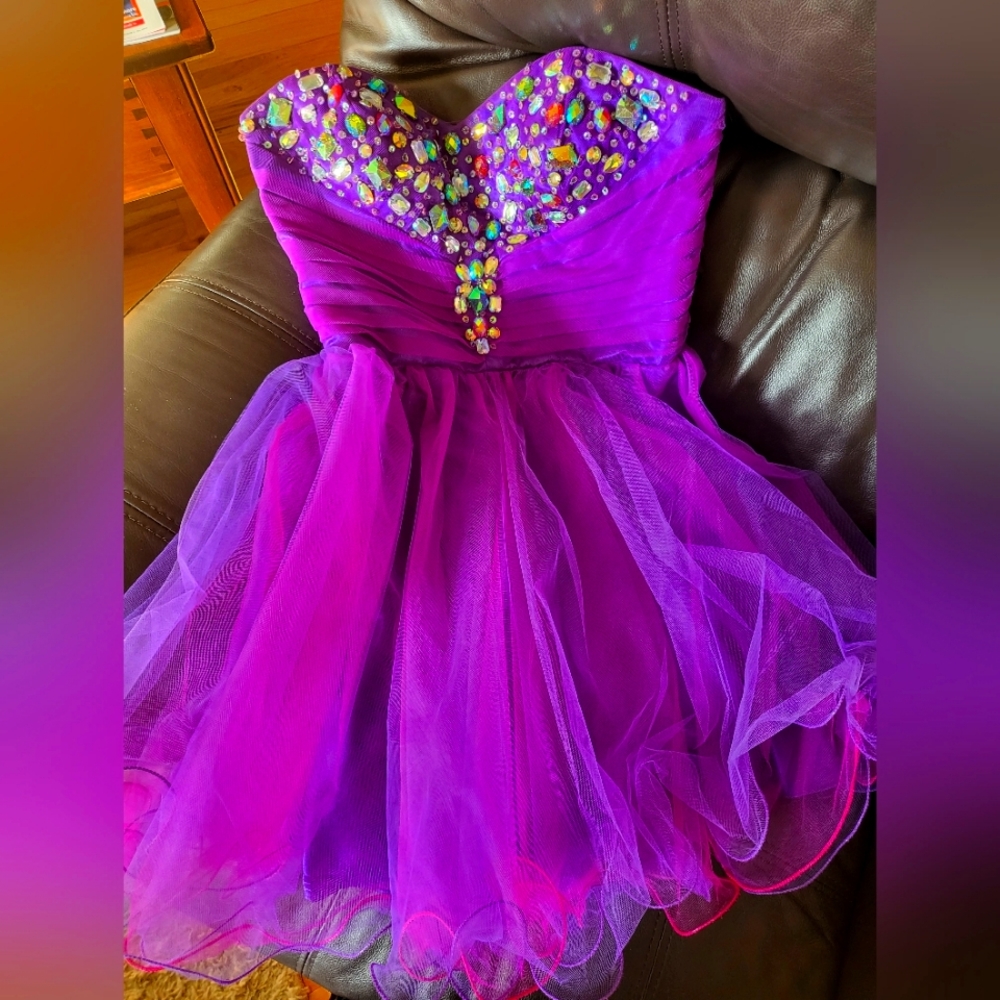 sweetheart homecoming dress